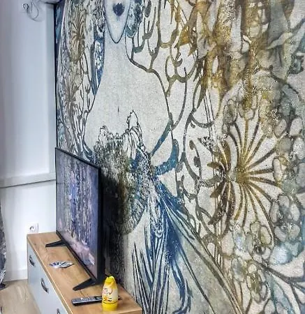 Skyline By Nights & Smiles *