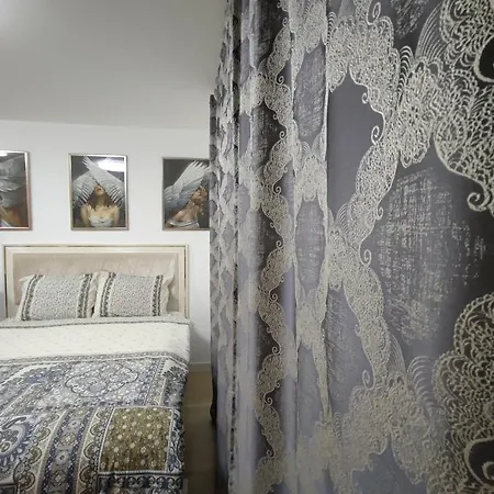 Skyline By Nights & Smiles Lejlighed Tuzla