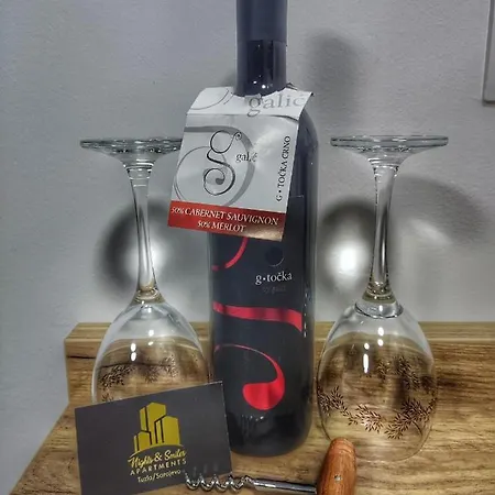 Skyline By Nights & Smiles