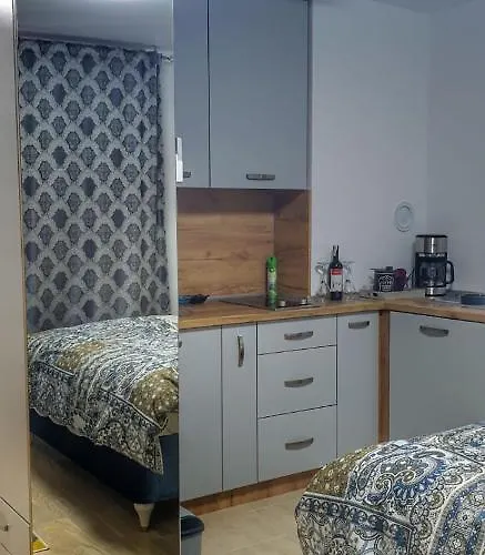 Skyline By Nights & Smiles Lägenhet Tuzla