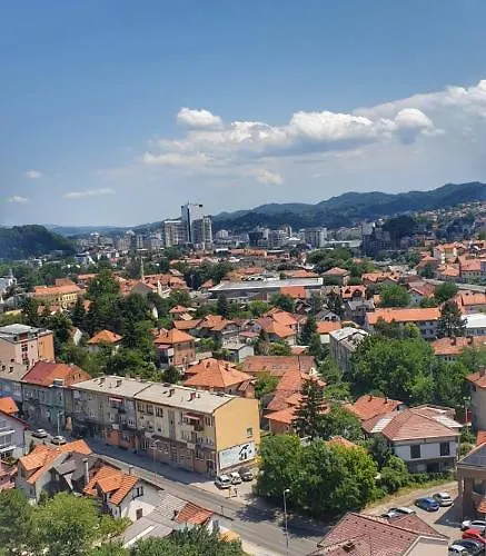 公寓 Skyline By Nights & Smiles