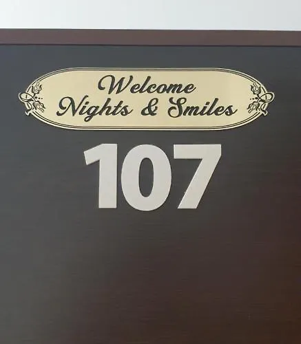 Skyline By Nights & Smiles 图兹拉