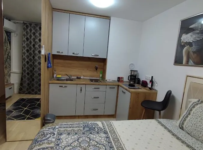 Skyline By Nights & Smiles